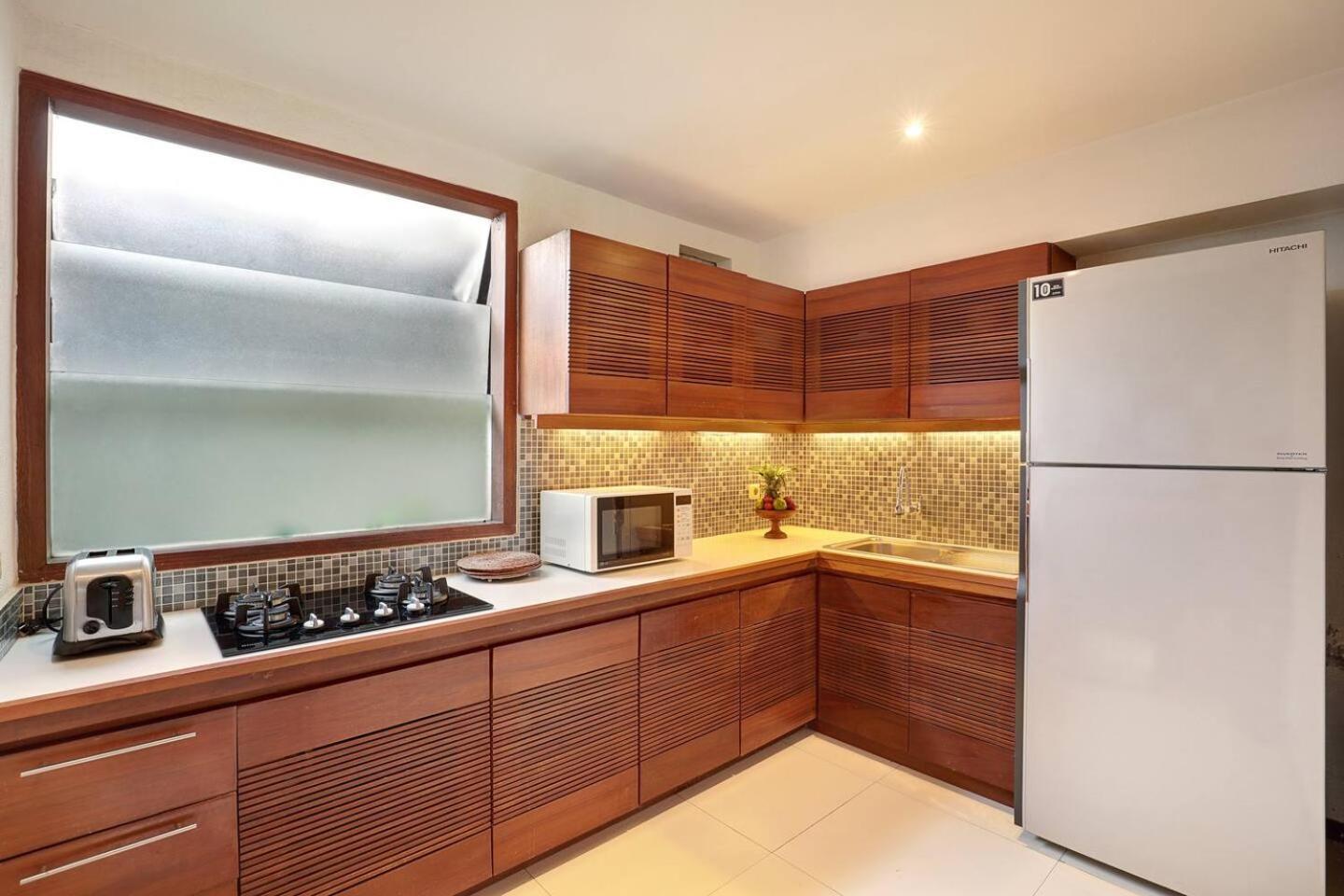 Super Value 4 Bedroom, Walk To Bintang Supermarket Seminyak Eksteriør bilde